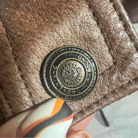 Adventure Bound Women's Leather Jacket - Small - Picture 3 of 15